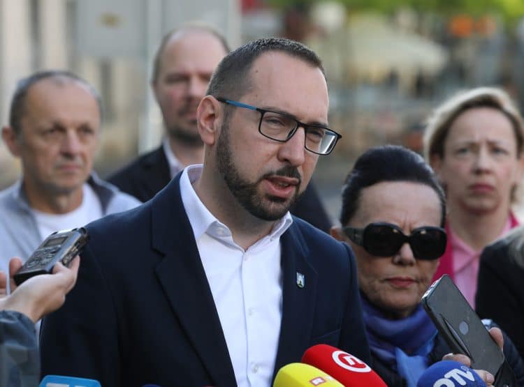 Tomašević: ‘Možemo ne podržava Penavu za predsjednika Sabora’