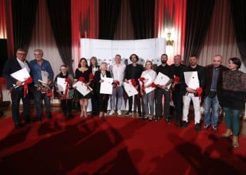 Novo vodstvo DZNAP-a najavljuje transparentnost i povećanje prihoda za novinare