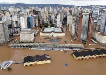 Brazil se suočava s katastrofalnim poplavama, Vlada šalje financijsku pomoć