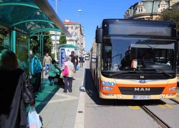 Privremeno snižene cijene Autotroleja zbog problema s vozačima