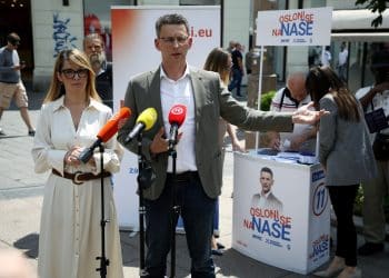 Petrov: Neka se manjinci odluče – ne može se sjediti na dvije stolice!