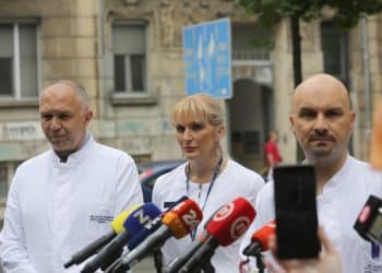 Muškarac koji se samozapalio na Markovom trgu preminuo od ozljeda