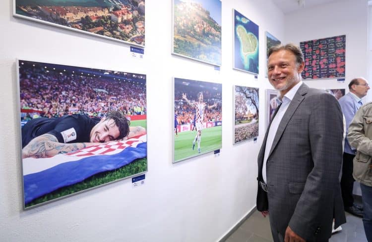 Kako političari koriste Europsko prvenstvo u nogometu za privatne interese umotane u državničke boje