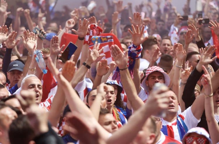 Hrvatski ‘navijački show’ uoči susreta ‘Vatrenih’ i ‘Furije’ u Berlinu