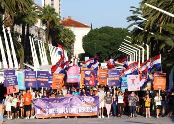 ‘Hod za život’ u Splitu pozvao na zaštitu života od začeća do prirodne smrti