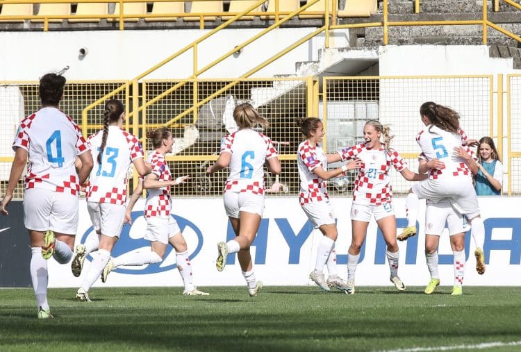 Hrvatske nogometašice nadigrala Kosovo s 2-0 u kvalifikacijama za EP