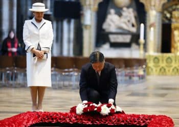 Britanski dvor ugostio japanski carski par