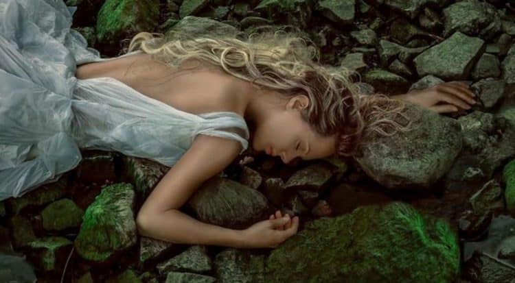 ‘Dok niste znali moje ime’ – knjiga o gradu u kojem svi ljudi hodaju brzo!