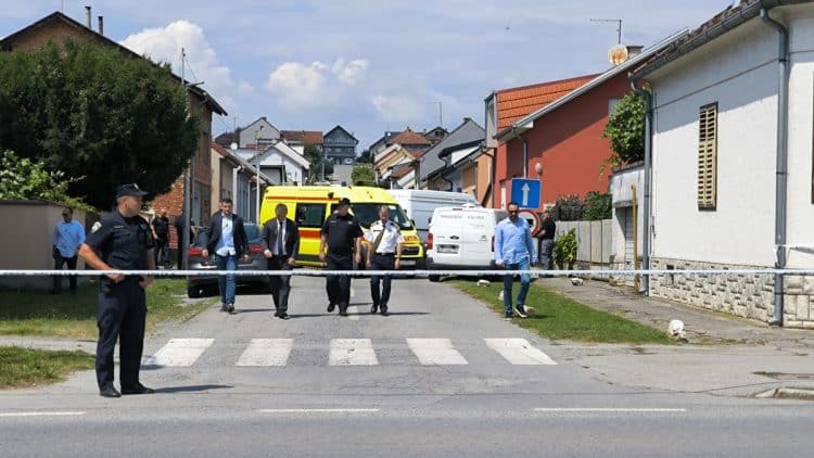 Zbog tragične pogibije šestero osoba u Daruvaru Dan žalosti