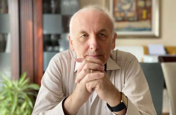 Portal 24 sata morao objaviti presudu i isplatiti odštetu akademiku Paveliću – nazivali ga ‘teoretičarem zavjere’