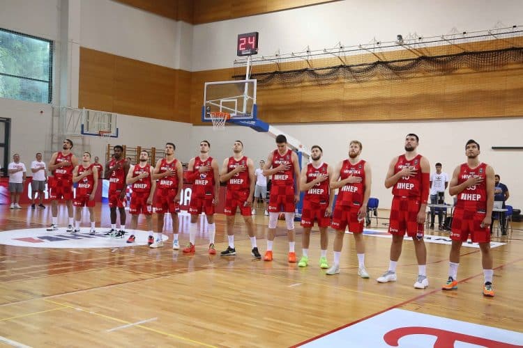 Hrvatski košarkaši napadnuti u noćnom klubu u Ateni, Savez tvrdi – branili su se!