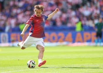 Realov ovosezonski dres s imenom Luke Modrića 170 eura