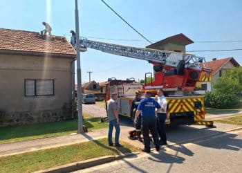 U Općini Hercegovac u olujnom nevremenu oštećeno stotinjak objekata
