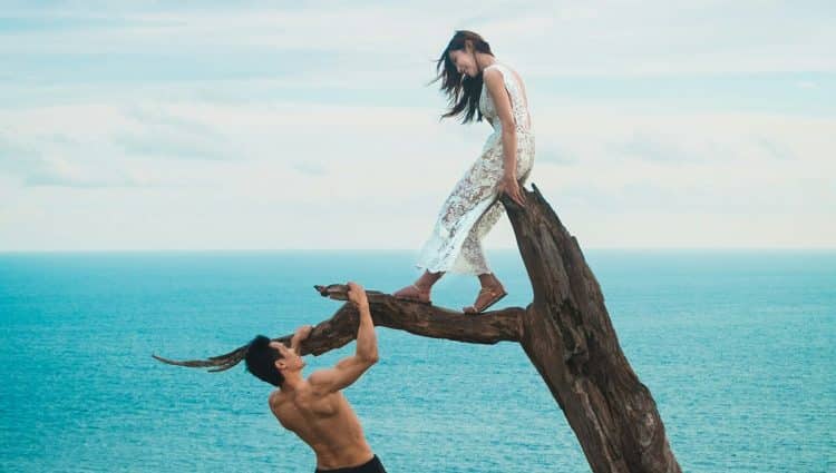 ‘Bogat poput kralja’ – žestoka kritika Maroka i marokanskog društva devedesetih