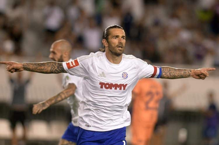 Nogometaši Hajduka na Poljudu svladali Osijek s 1-0