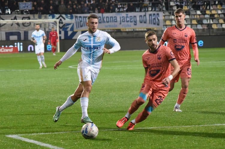 Rijeka i Osijek remizirali na Rujevici