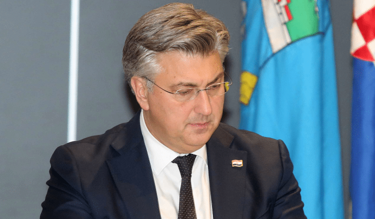 Plenković: ‘Milanović ne čestita Hrvatima Dan državnosti’