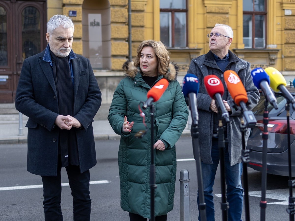 ‘Poruka za sigurne škole’ – školski sindikati u ponedjeljak u mirnom mimohodu ‘Poruka za sigurne škole’ – školski sindikati u ponedjeljak u mirnom mimohodu