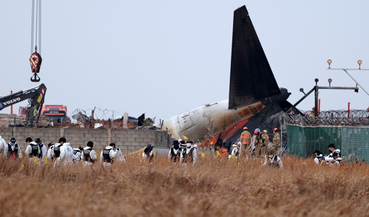 U avionskoj nesreći u Južnoj Koreji 179 mrtvih, samo dvoje preživjelo U avionskoj nesreći u Južnoj Koreji 179 mrtvih, samo dvoje preživjelo