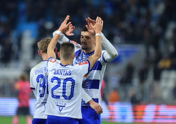 Osijek gubio 0-2, pa s dva pogotka izvukao bod protiv Istre