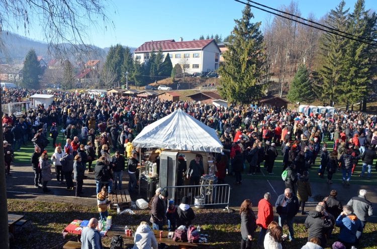 U Fužinama i ove godine tradicionalni doček nove godine u podne