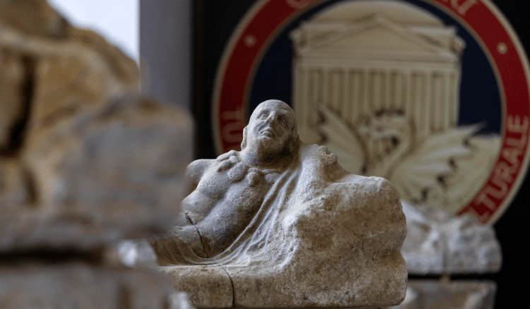 Nevjerojatno otkriće u Toskani: Netaknuta jaja i brončani bog zmija