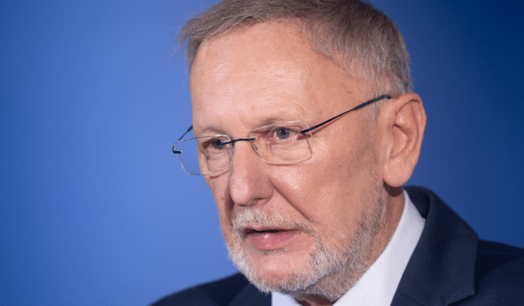 Božinović: ‘Privremeno obustavljamo zahtjeve za azilom za državljane Sirije’