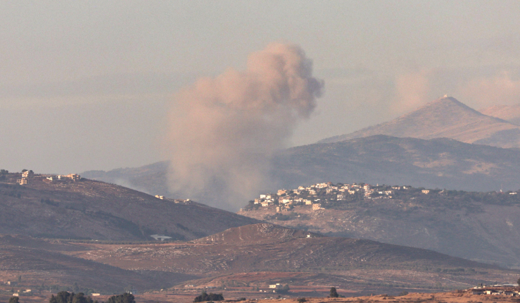 Izrael tijekom noći više puta napao Siriju iz zraka