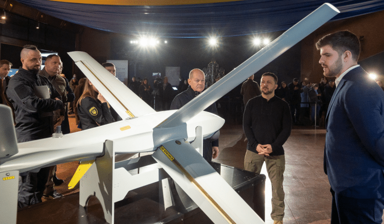 Ukrajina: ‘Prvi put smo srušili helikopter pomorskim dronom’