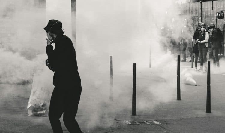 U slavonskobrodskoj Obrtničko-tehničkoj bačen suzavac