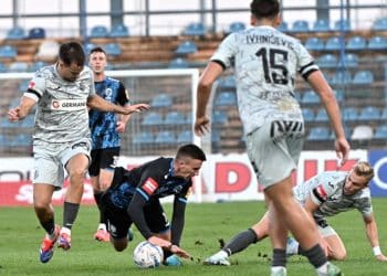 Nogometaši Istre 1961 i Varaždina u Puli odigrali utakmicu bez golova