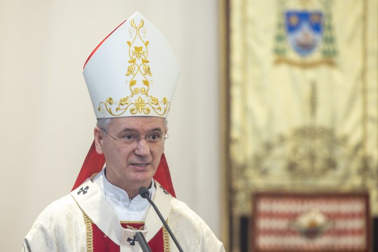 Milanoviću na pobjedi čestitao i nadbiskup Kutleša