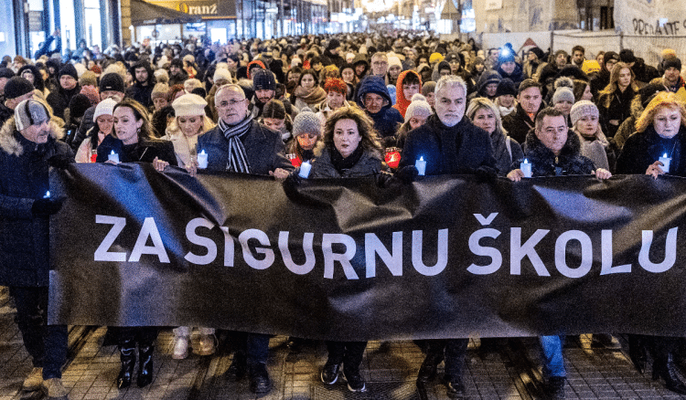 Sindikati prihvatili poziv resornog ministra Radovana Fuchsa