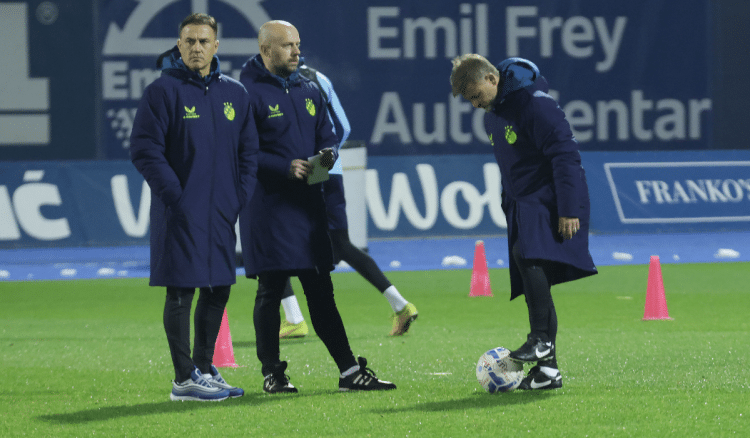 FOTOGALERIJA Prvi trening novog Dinamovog trenera Fabija Cannavara