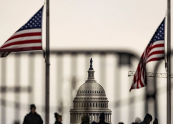 Ovo su sve uredbe koje je Trump potpisao već prvog dana