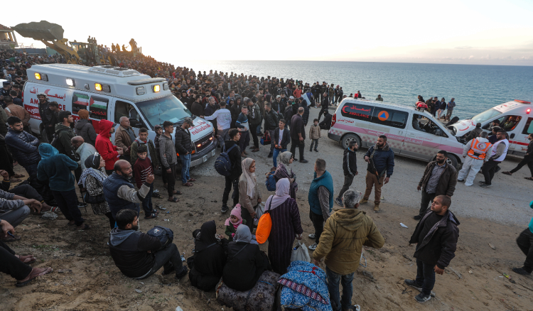 Stanovnici Gaze pokrenuli masovan povratak kućama
