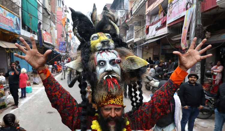 U Indiji na festivalu Maha Kumbha Mela 400 milijuna posjetitelja