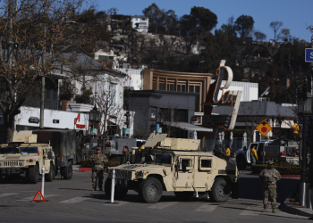 Los Angeles se priprema za jake vjetrove koji bi mogli rasplamsati požare