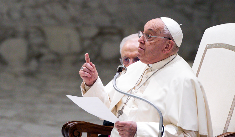 Papa Franjo: ‘Homoseksualnost nije zločin, to je ljudska činjenica’