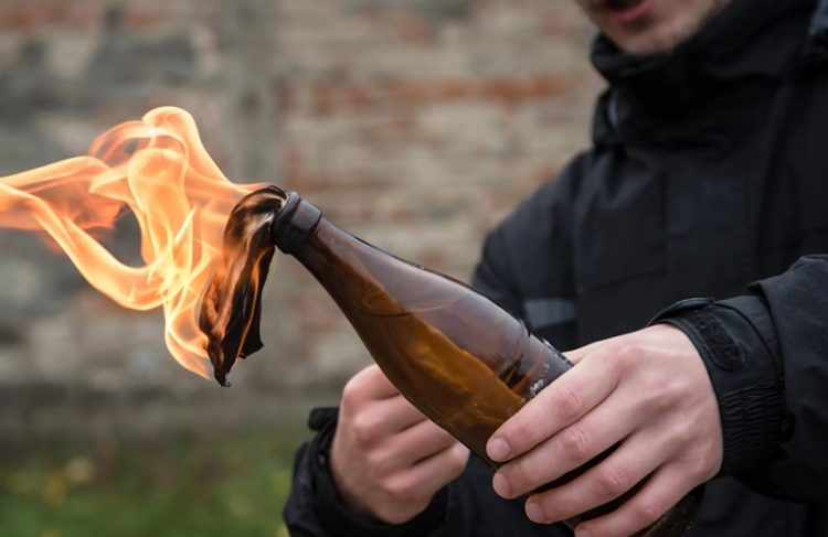 Eksplozija u Marseilleu: Bačeni molotovljevi kokteli na ruski konzulat