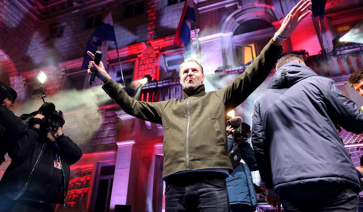 Hrvatski rukometaši dočekani diljem zemlje, Sigurdsson zapjevao i Mišu Kovača