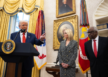 Taylor Swift izviždana na Super Bowlu, Trump joj se narugao