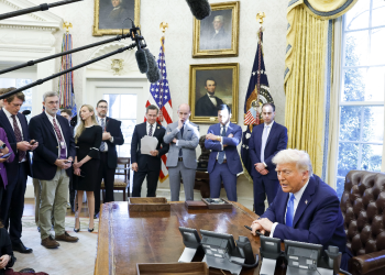 Trump znatno povećao carine na uvoz čelika i aluminija