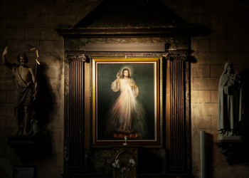 Divimo se ljudima, a što je s Isusom?