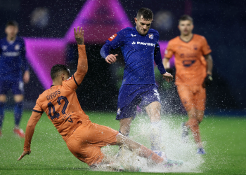 Dinamo ispao iz Kupa, Osijek bolje plivao po maksimirskom bazenu