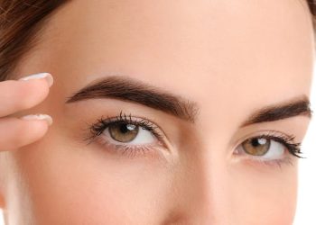 Kako postići guste i zdrave obrve?