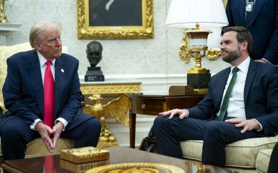 Donald Trump i JD Vance Foto: EPA/BONNIE CASH