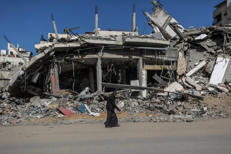 Izrael u zračnom napadu na Gazu ubio 326 osoba