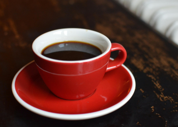 Voditeljica kafića promijenila naziv kave ‘Americano’ u ‘Ukraino’ zbog sukoba Zelenskog i Trumpa