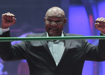 Preminuo George Foreman, dvostruki svjetski boksački prvak u teškoj kategoriji i olimpijski pobjednik